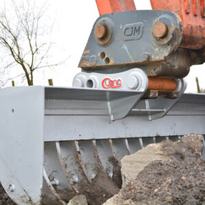 LAWN/STONE RAKE